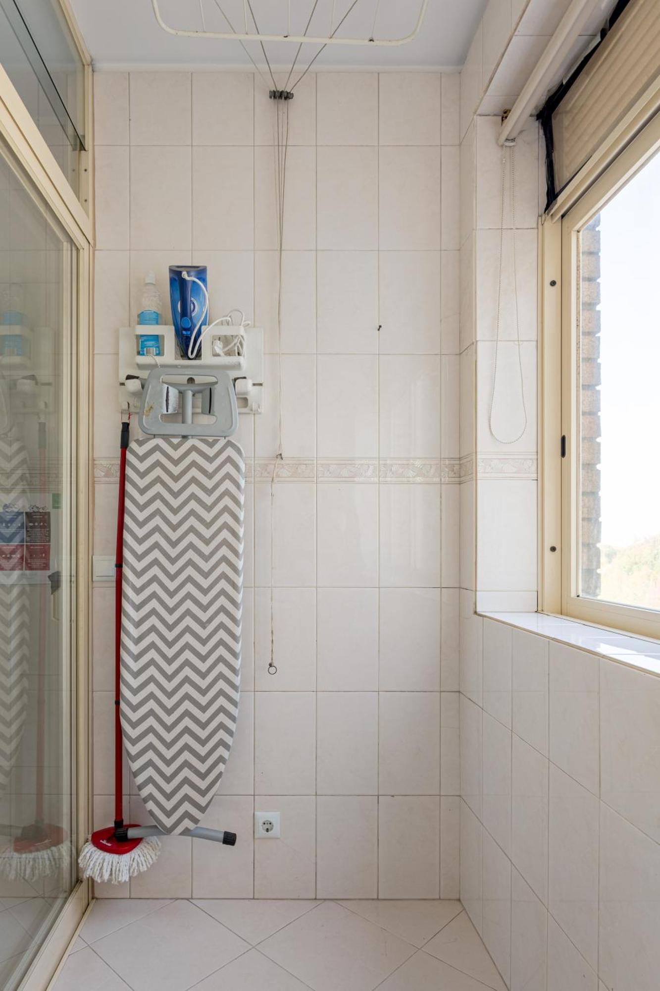 Joivy Stylish City Centre Flat With Parking Maía Exterior foto